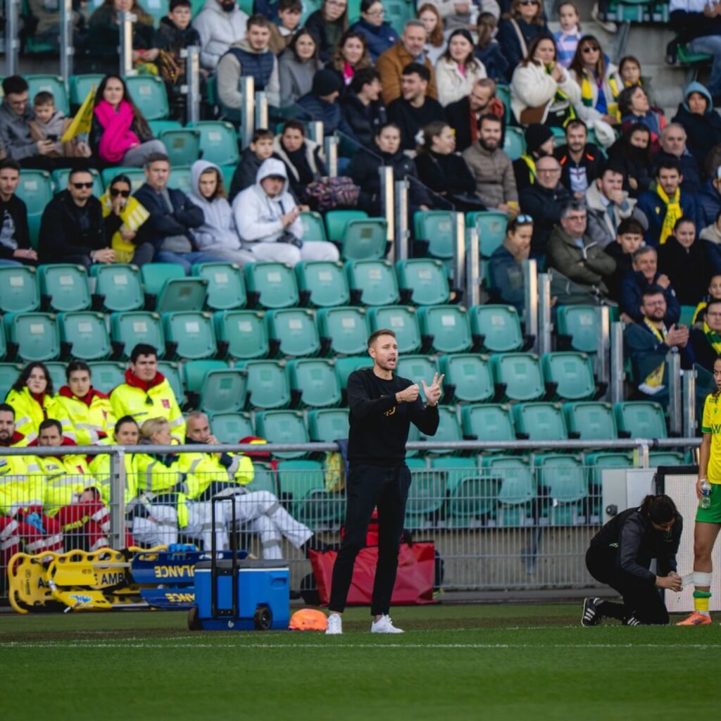 Instagram post from nico_chabot. This post is in position 5.