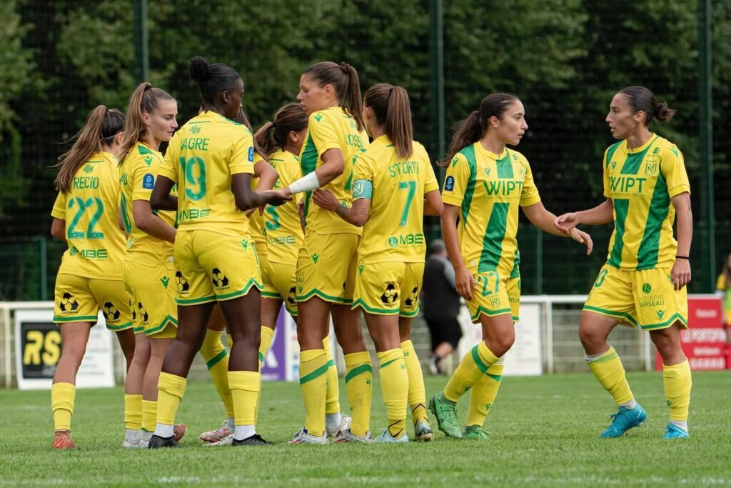 Instagram post from nico_chabot. This post is in position 4.